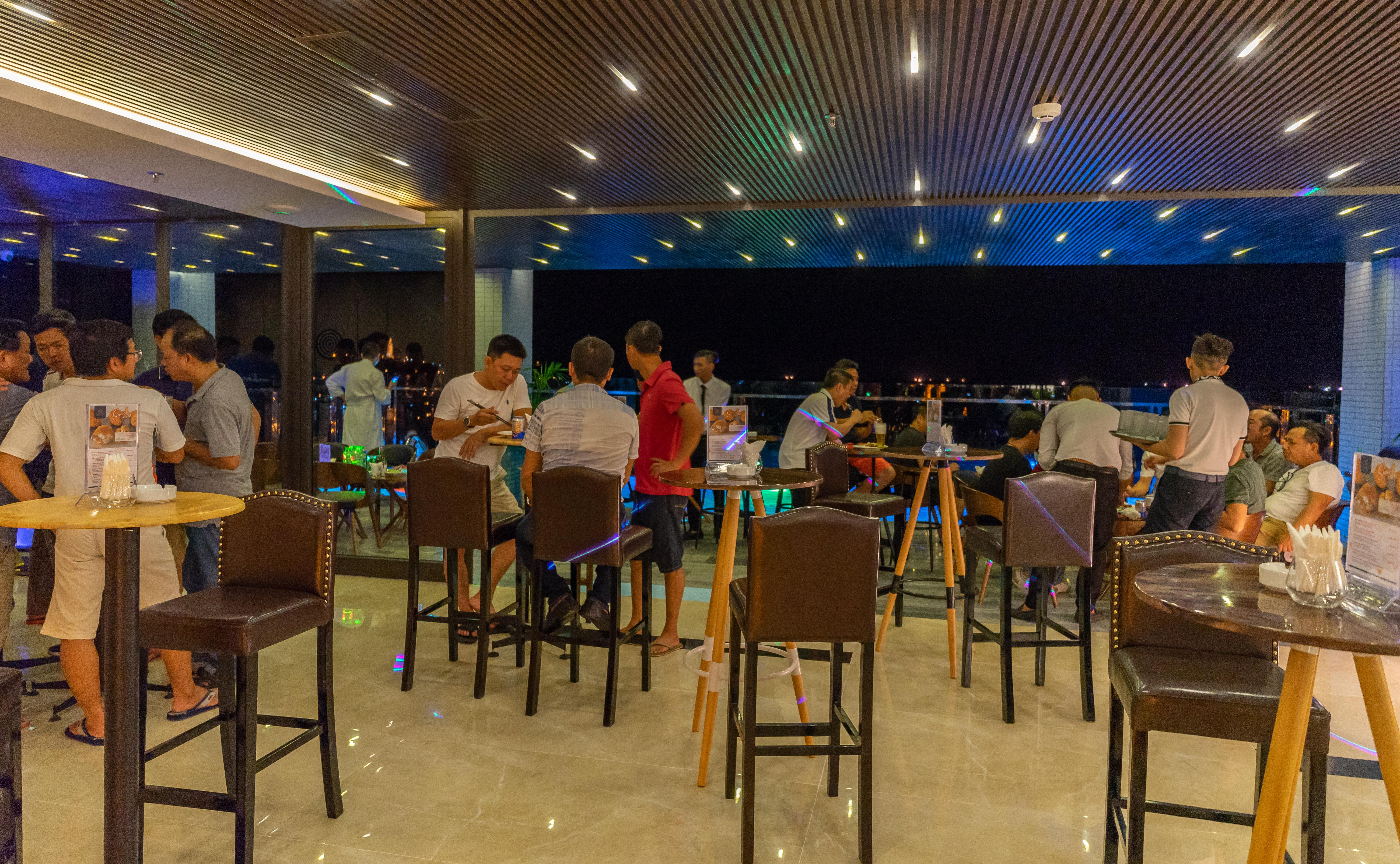 格兰德戈尔德酒店 岘港 外观 照片